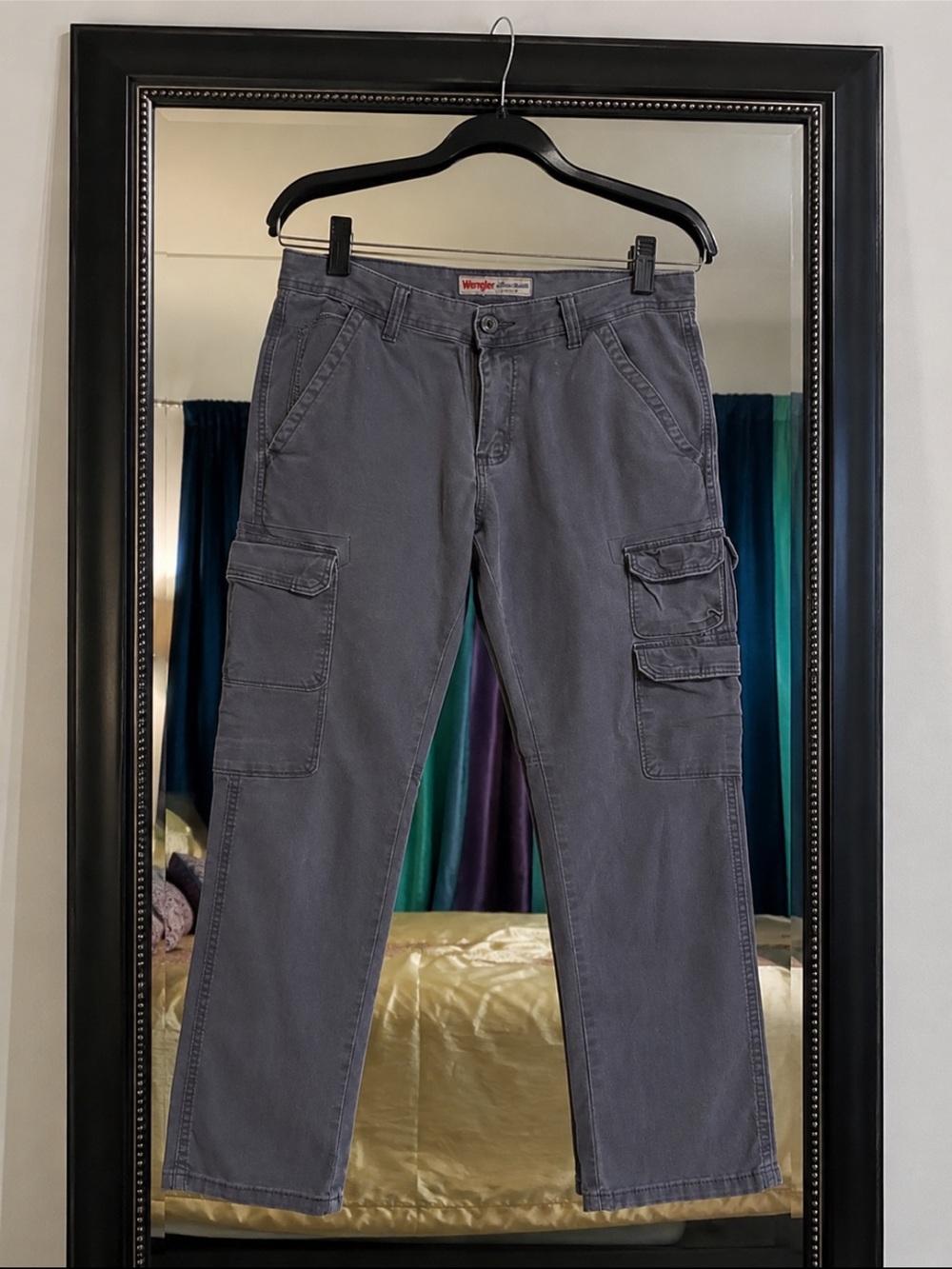 Wrangler Men’s Gray Cargo Pants